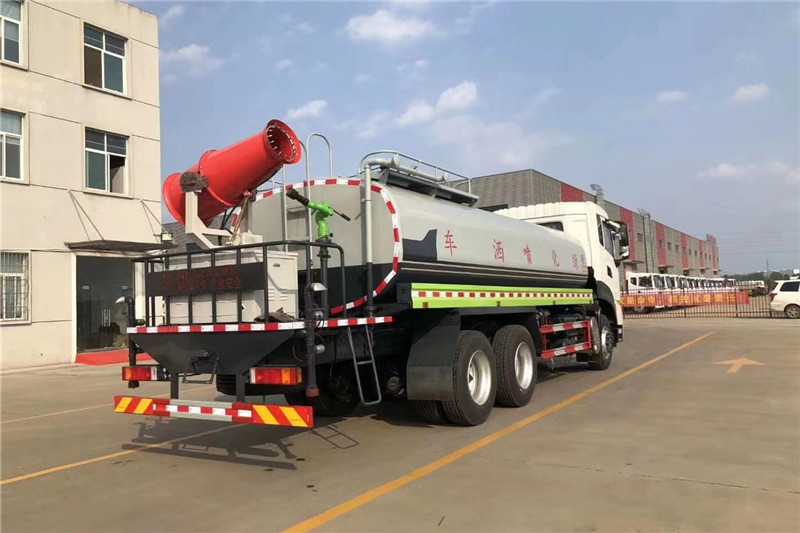 東風(fēng)天龍后八輪20噸噴霧車，國(guó)六綠化噴灑車